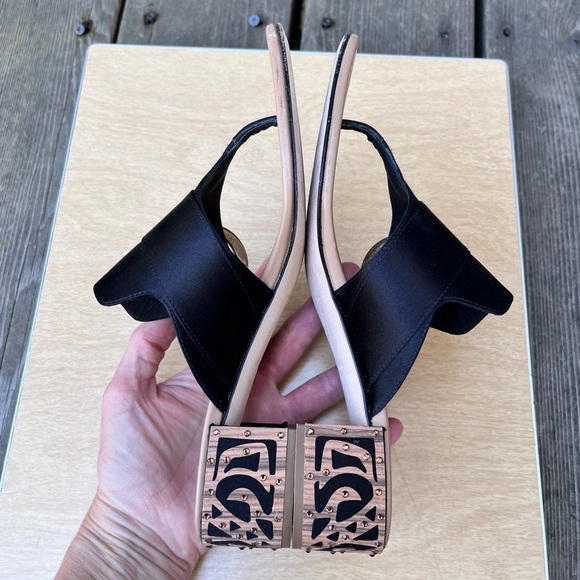 Rene Caovilla Satin Crystal & Wood Embellished Thong Sandal Heels Sz 37.5 Italy - Picture 10 of 16